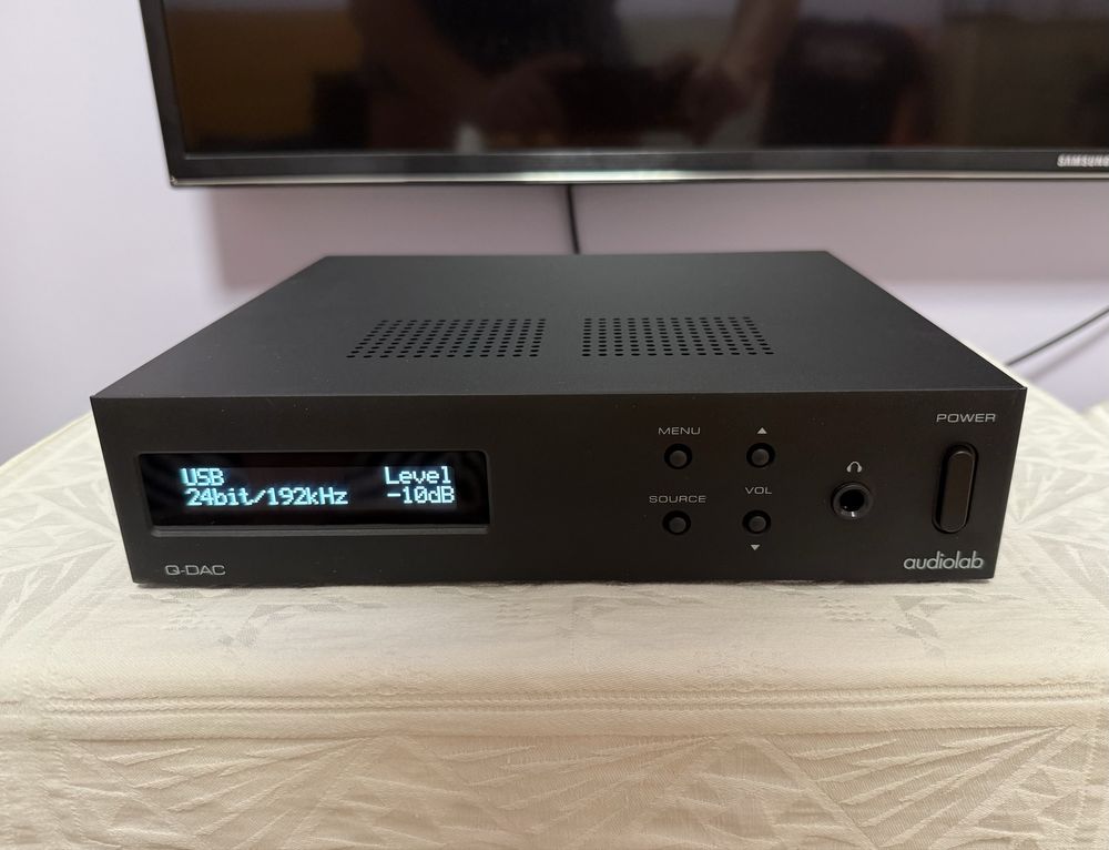 Audiolab Q-DАС / Dac preamp headphone amp