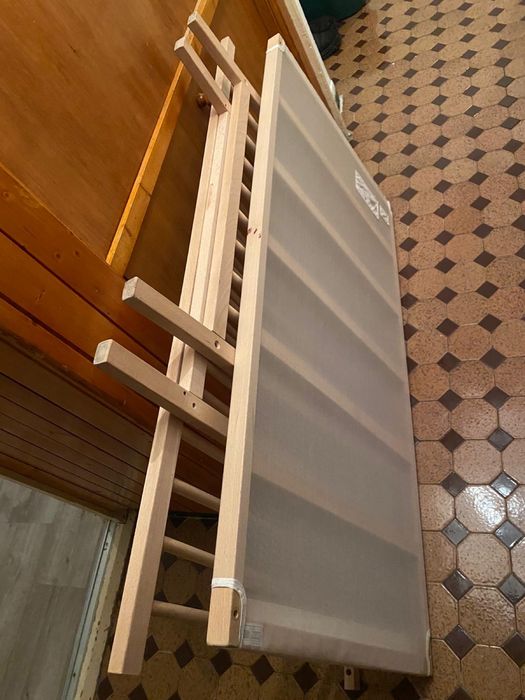 Se vinde patut copii din lemn