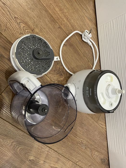 Philips Avent 4 в 1 уред за приготеяне на бебешка храна/пюрета