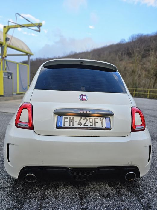 Fiat 500s  an2017  69Cp
2017
Km 80.xxx km
Sport Paket Abarth