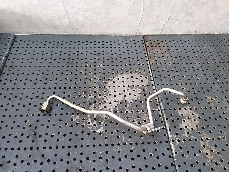 Conducta ulei tur turbo 2.0 tdi audi a4 b9 8w 04l145771h