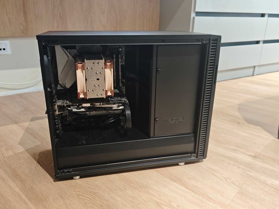 Desktop / Настолен компютър / Работна станция