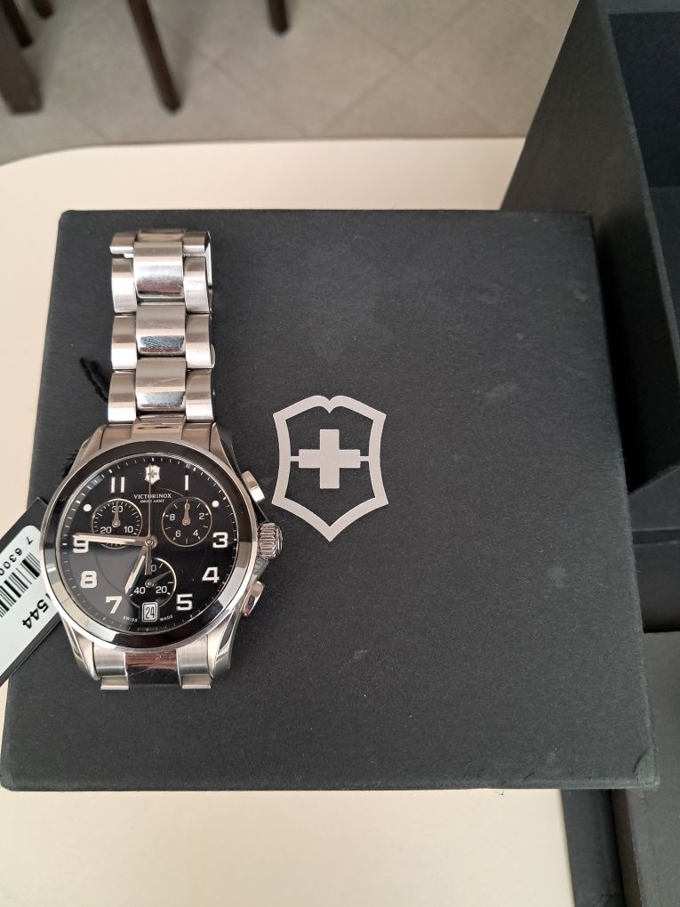Мъжки часовник Victorinox