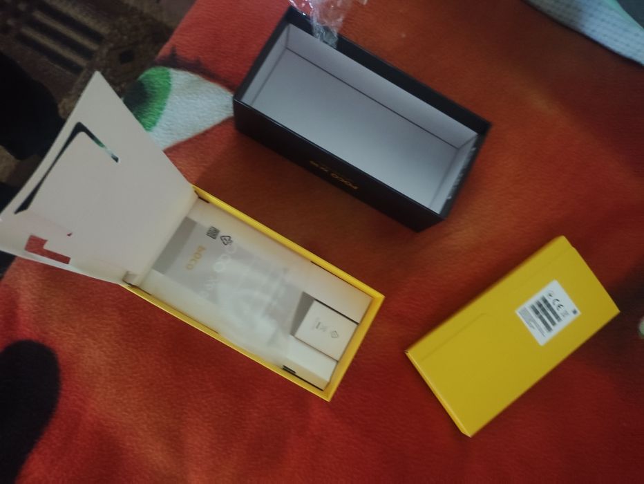 Продам телефон poco x6 pro 5G в отличном состоянии