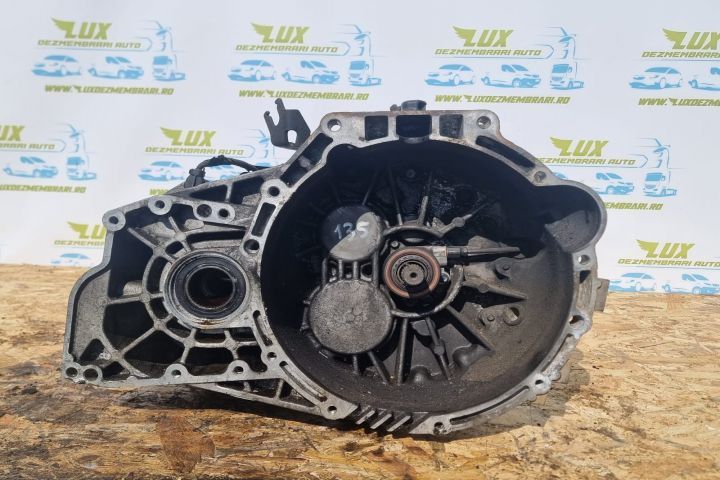 Cutie de viteze manuala 5 trepte 4x4 43000-38070 D05 4WD 2.2 CRDI D4EB Hyundai Santa Fe CM  [din 20