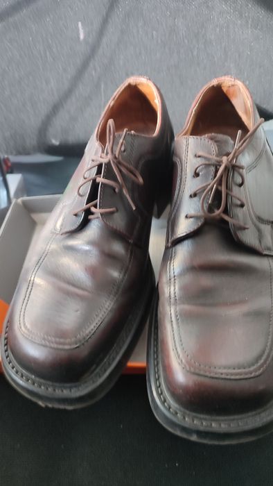 Обувь мужская  произвдство Италия.