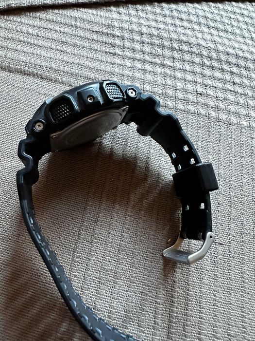 Часовник Casio G-Shock GA-100-1A1