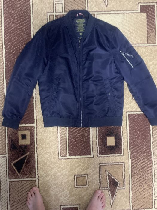 Бомбер alpha industries