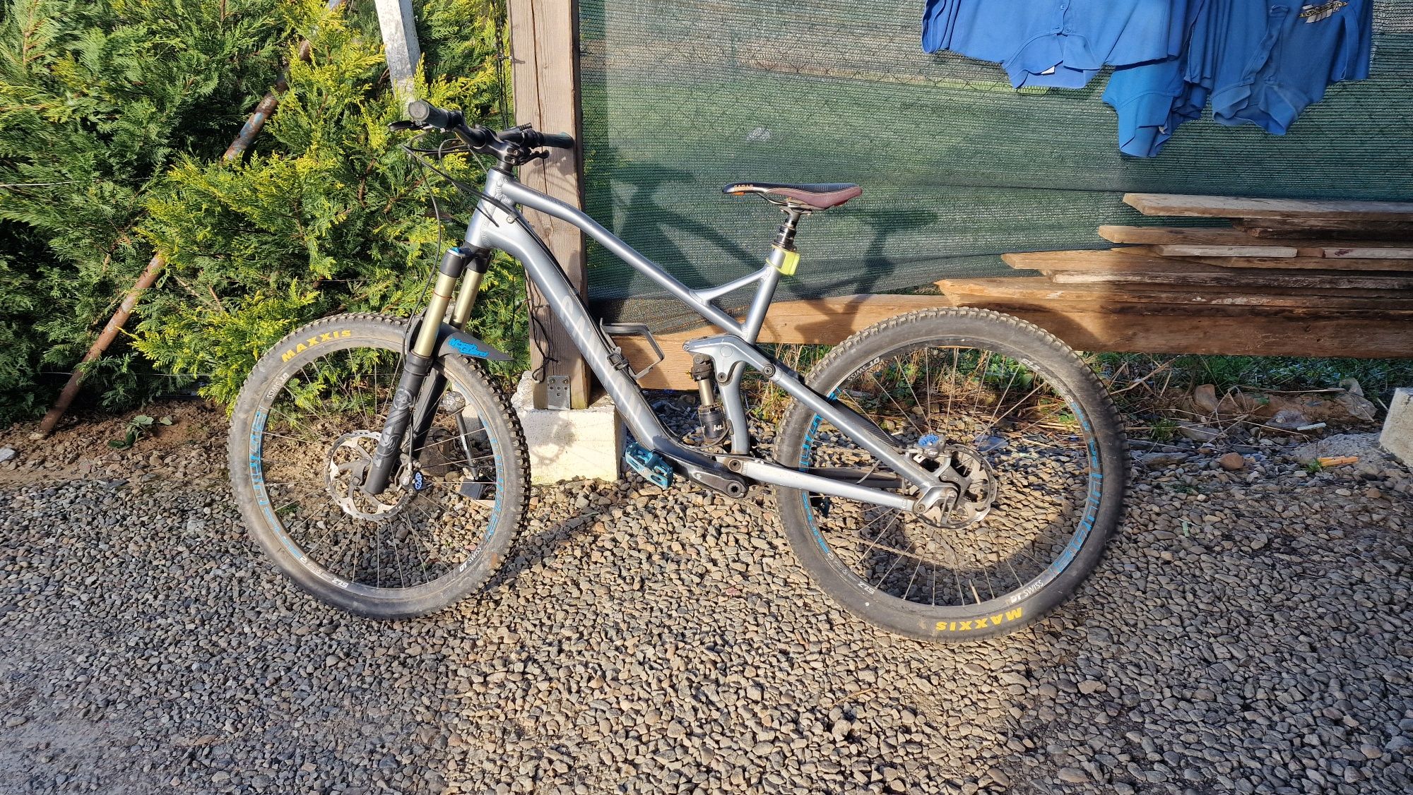 URGENT ! Canyon Strive AL 6.0