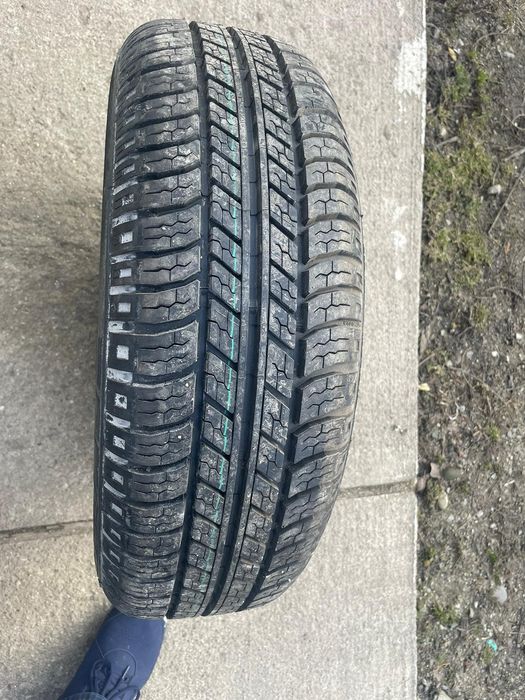 Vând roată de rezervă