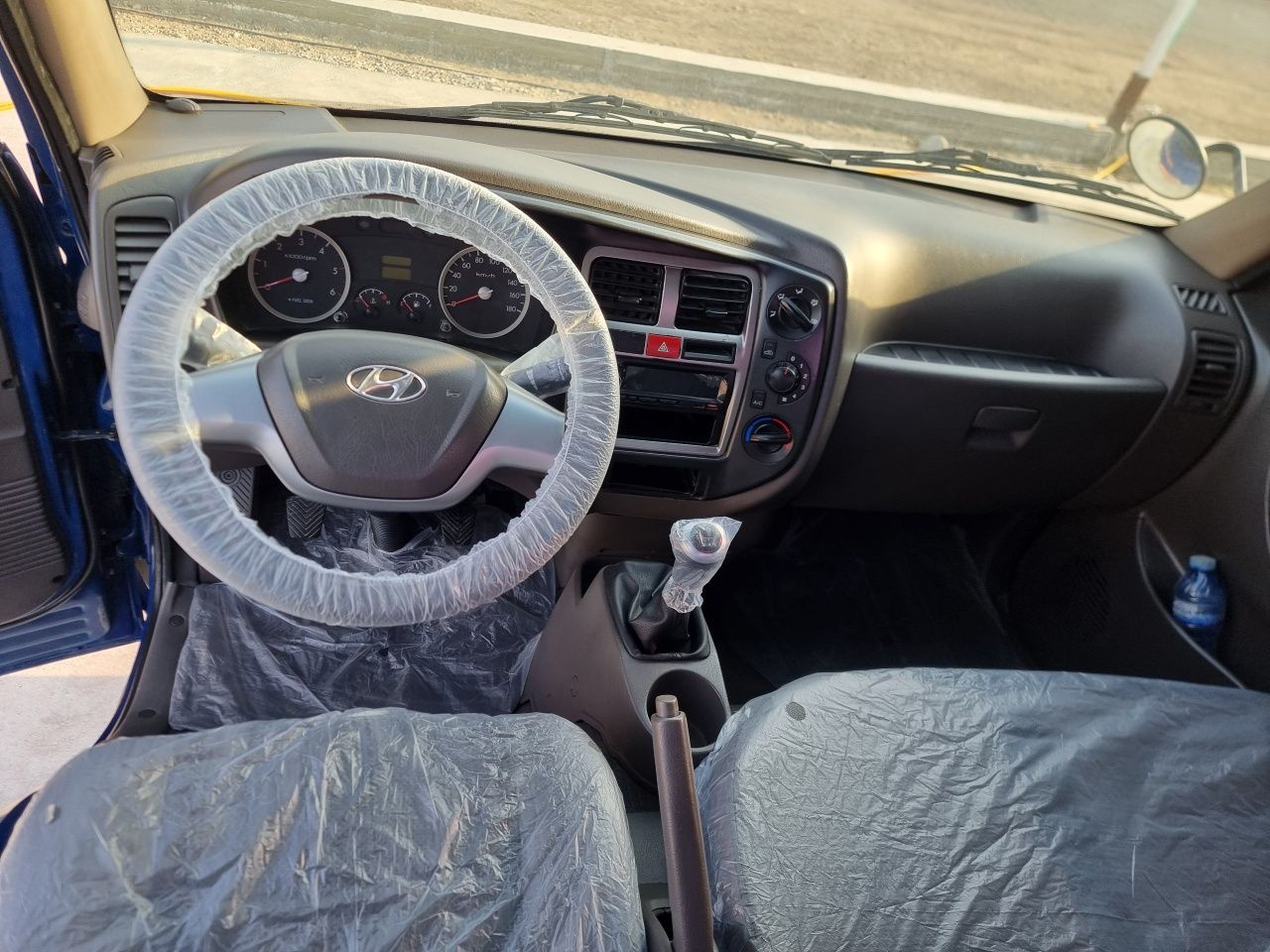 Hyundai Porter|| 
723-эълон рақами
 Йили 2015
 Пробег 513000 km 
 Гидр