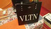 Чанта Valentino Garavani VLTN calfskin tote bag