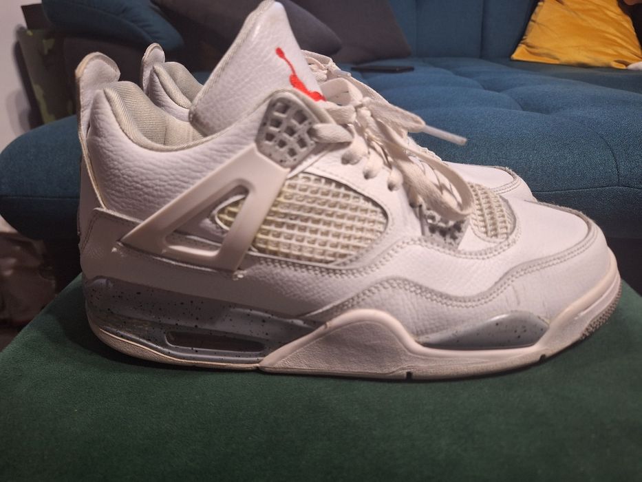 Vand pantofi sport Air Jordan 43