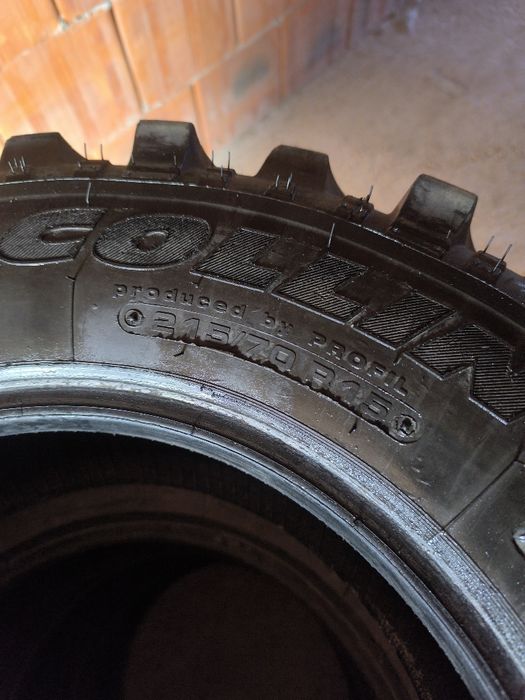 Vând cauciucuri off road 215/70/R15 4×4 Collin's Breaker MT/R 2023