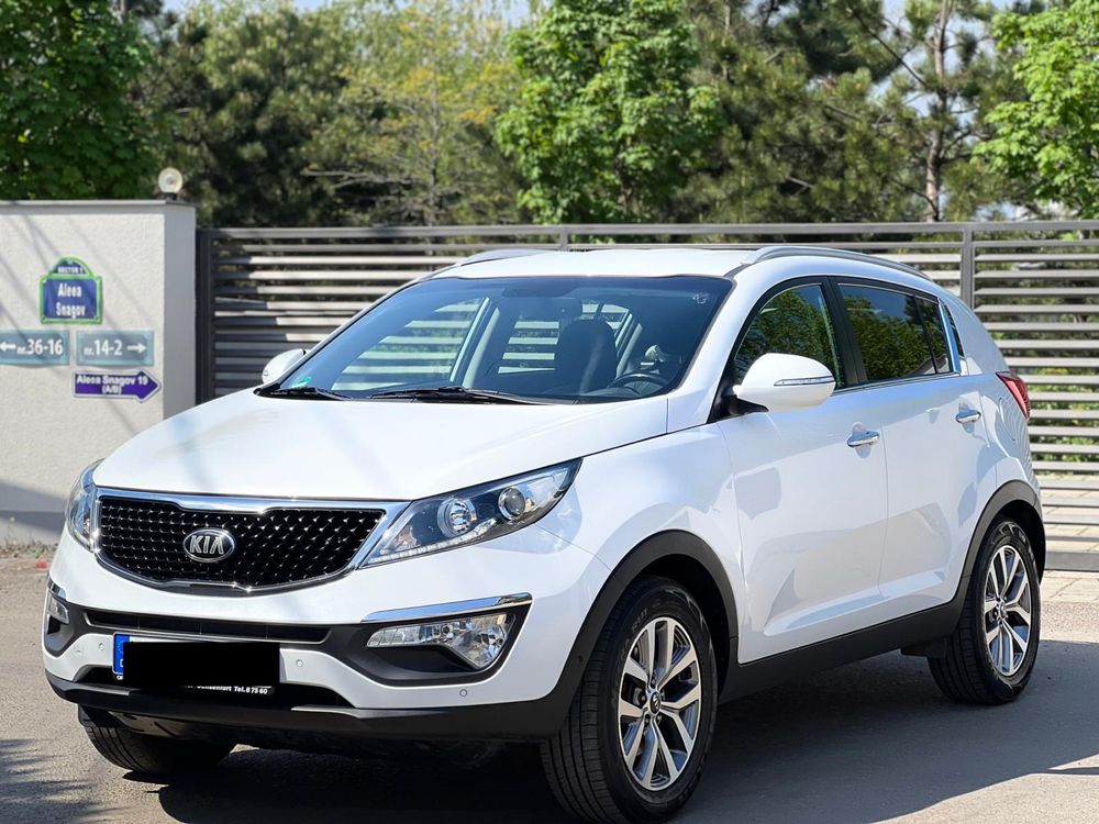 Kia Sportage 2016. 120.000km Euro 6•Xenon•Camera•Variante