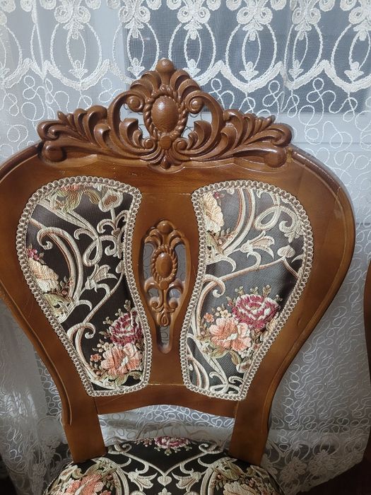 Продаются стулья