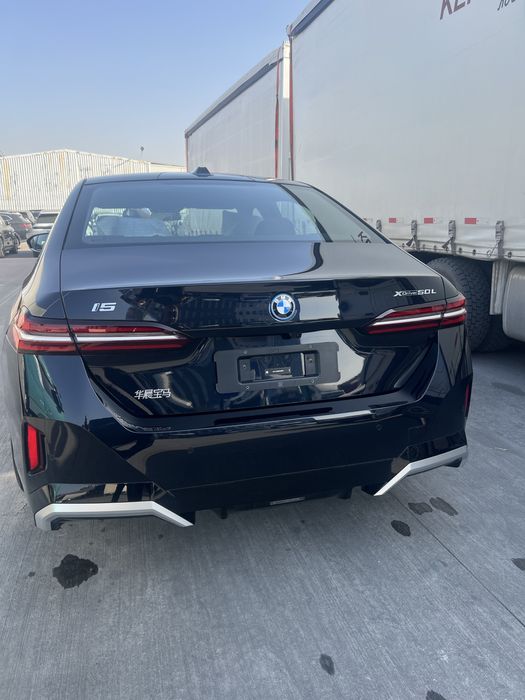 Bmw i5 50 L без пробег 2025