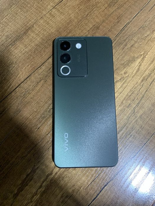 Vivo  V 29 e 8+8  256 idyal