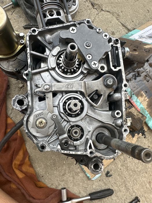 Piese cross 140cc in stare pefecta