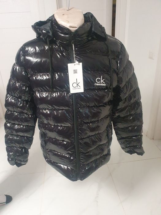 Vand ,pentru comenzi privat