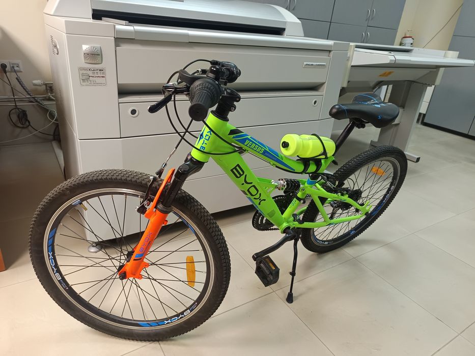 Планински бегач БИОКС 24"