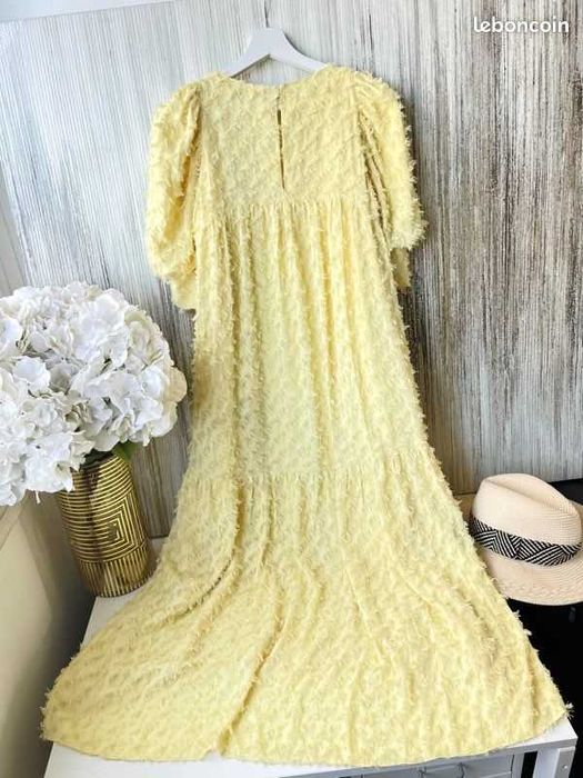 Жълта рокля Zara