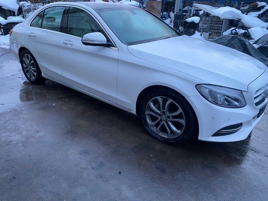Dezmembrez mercedes C class w205 2.2d om 651/bara w205/panoramic/far/