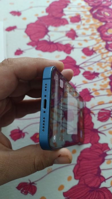 iPhone 13blue 128gb