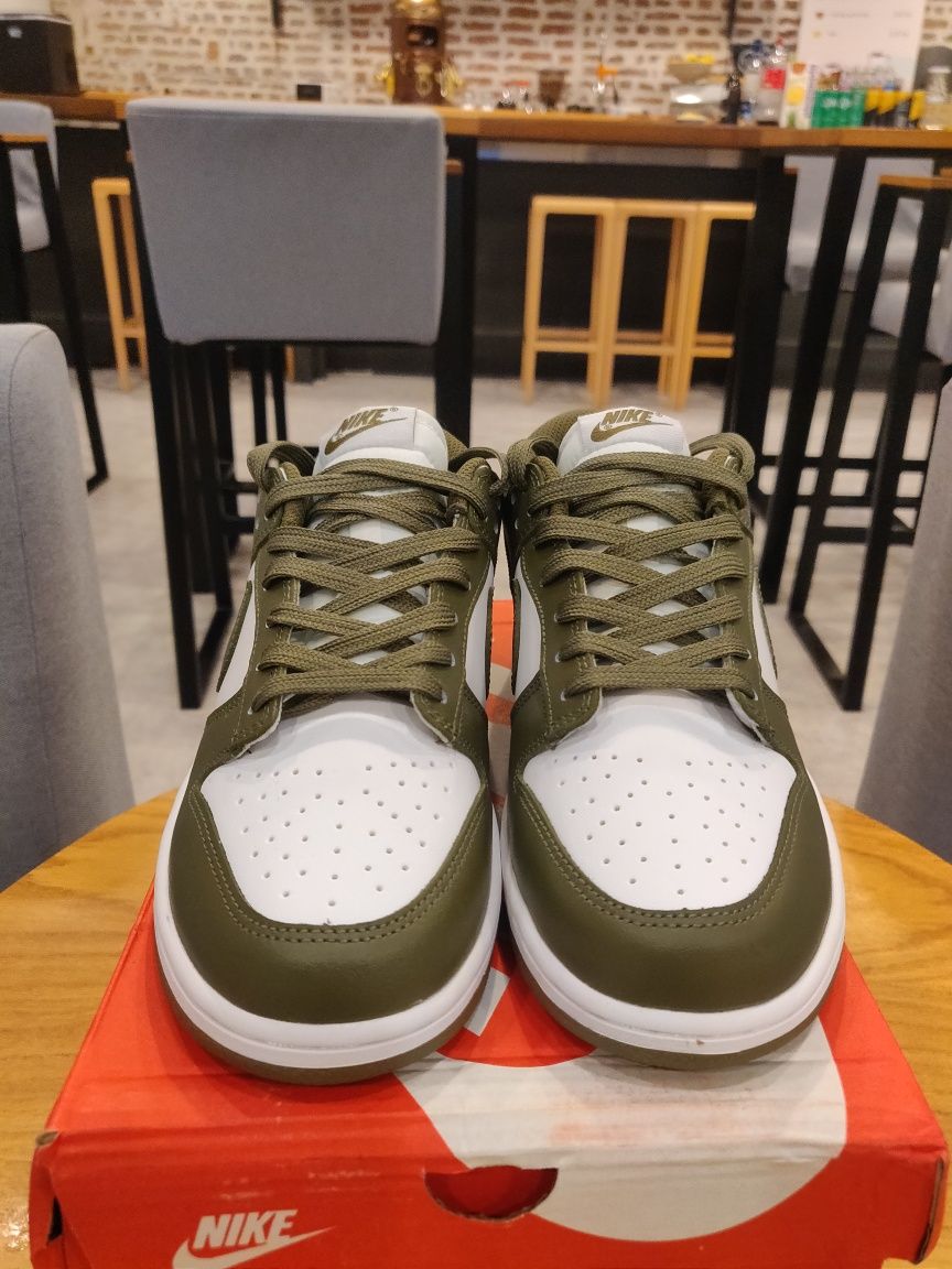 Nike Dunk Low номер 41, 42
