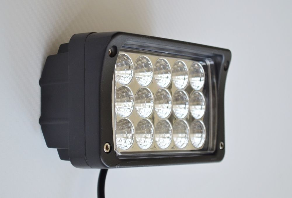 ЛЕД бар LED bar прожектори лампа с 15 Epistar диода, 45W , 10-30V