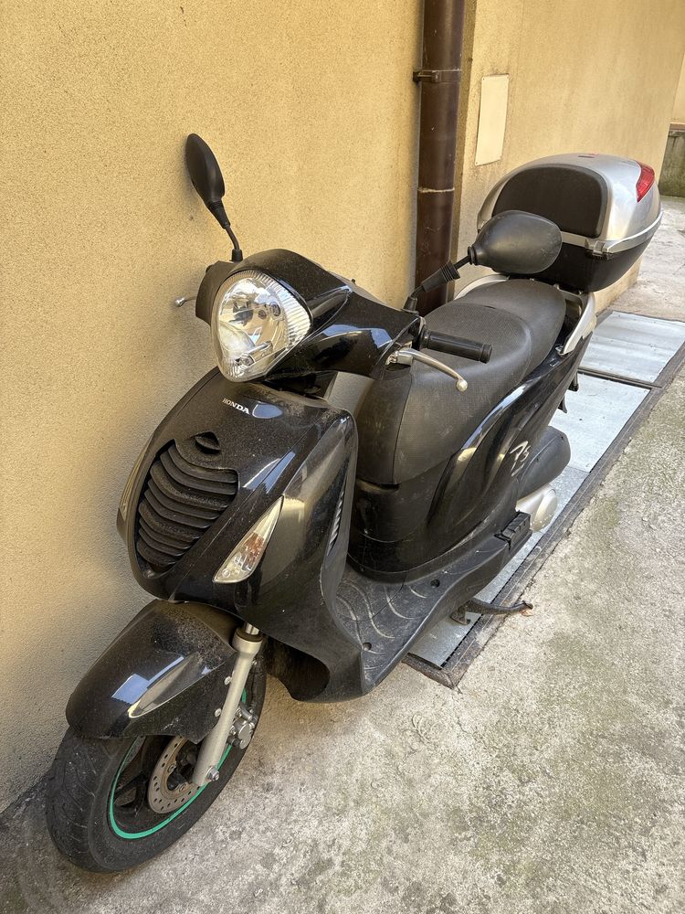 Honda ps.  125 инжекцион