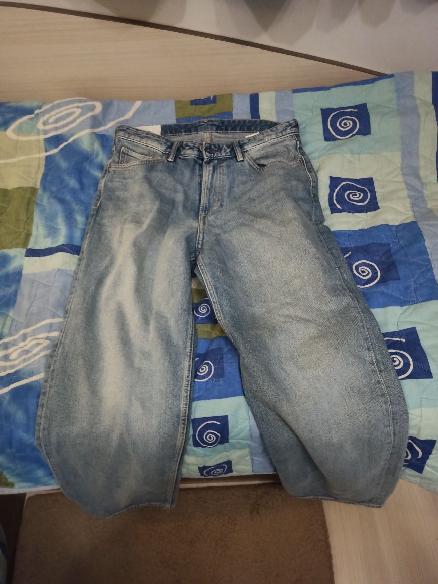 Mhouse loose fit jeans/дънки размер 34/32 (ПОЧТИ НЕИЗПОЛЗВАНИ)