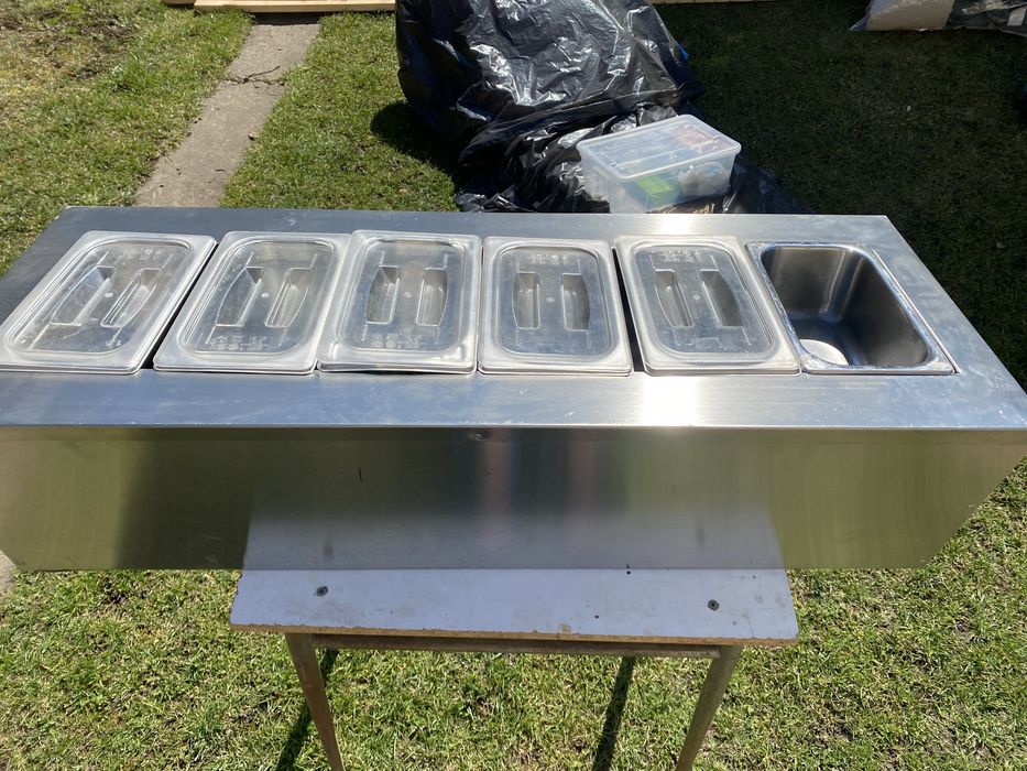 Vitrina pentru salate (bain-marin)