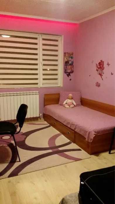 Продава се Тристаен апартамент в Айтос - 72 кв.м за 1084 €/кв.м - Снимка #6