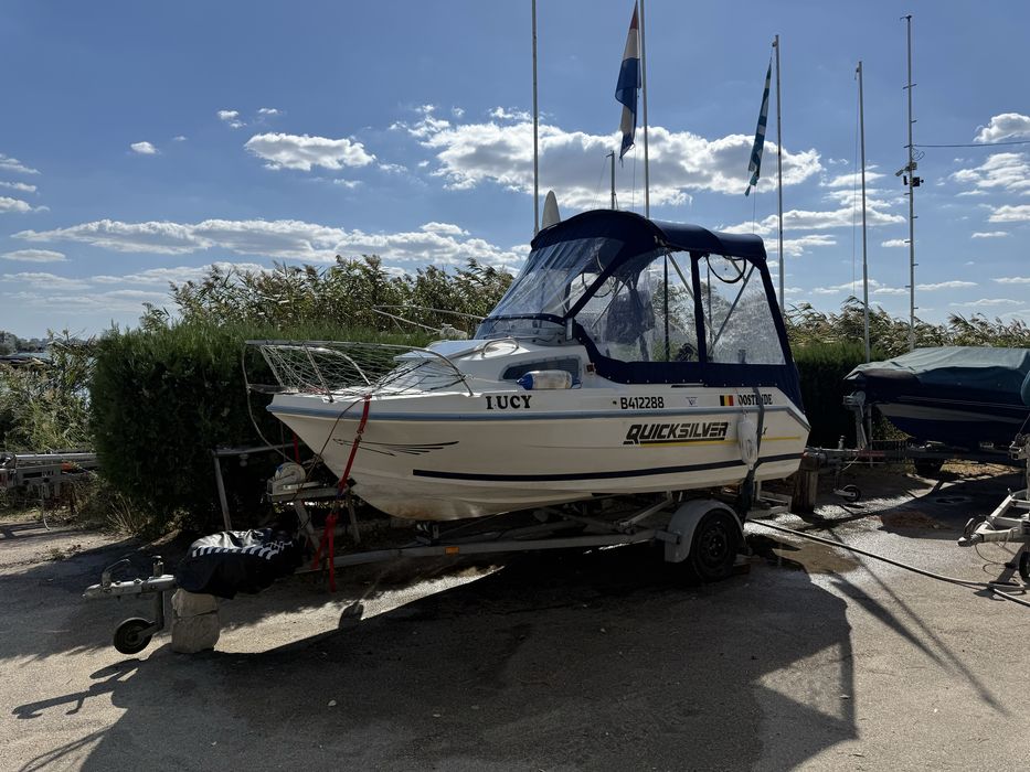 Barca Quicksilver 440 cabinata