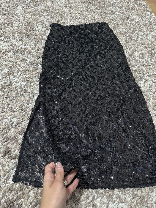 Fusta midi paiete H&M marimea L