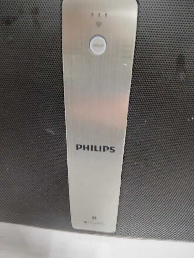 PHILIPS 40W Hi-Fi Безжична музикална система BM50B с забележки!