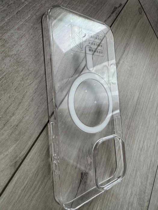 Husa Iphone 16 PROMAX,magsafe, transparenta, clearcase, noua,la cutie!