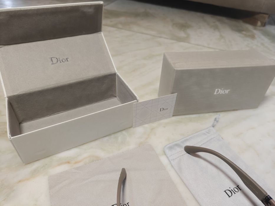Ochelari de soare Dior damă – Design statement, stil modern