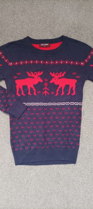 Коледни пуловери