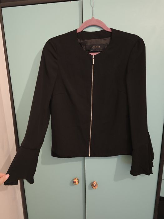 Sacou tip geacă Zara