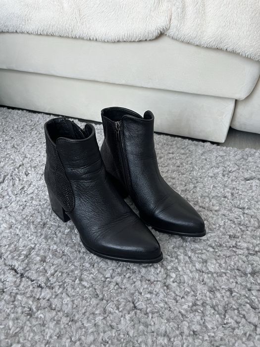 Botine piele Lasocki 35