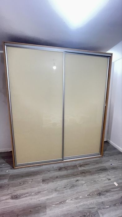 Dressing dormitor , usi culisante