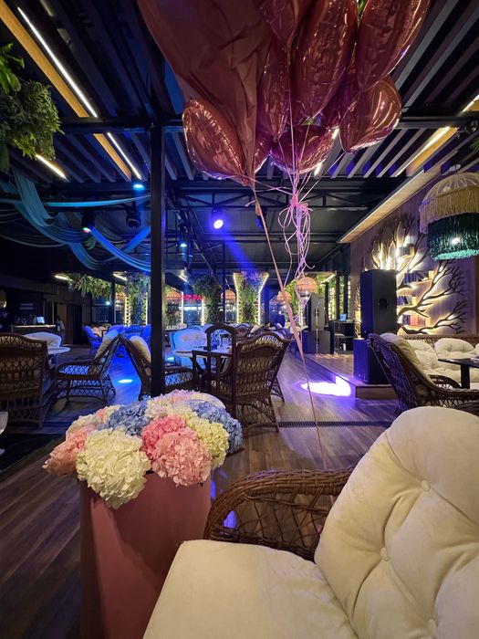 Цветы с шариками