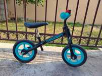 Bicicleta fara pedale pentru copii 80x40x57 cm, roti din spuma, 1.8 kg