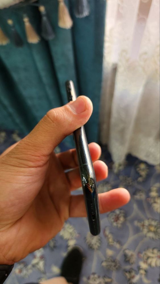 Iphone 11 pro  ideal