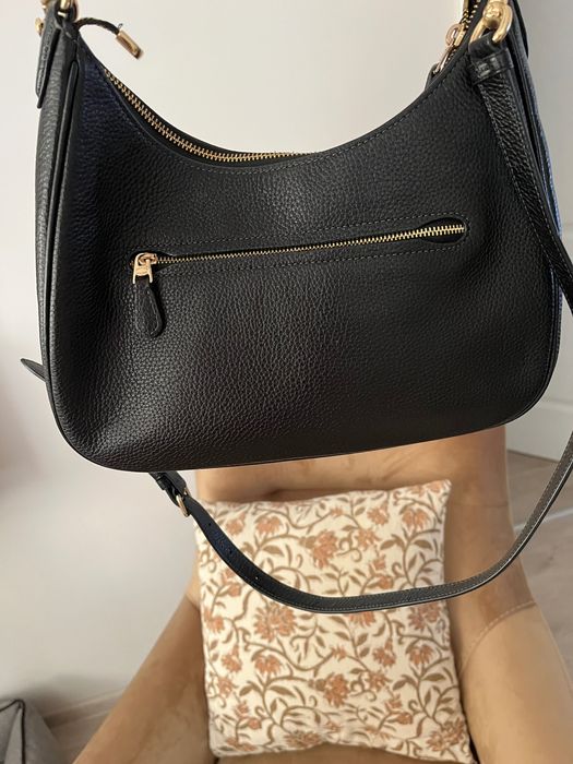 Продавам чанта Coach, естествена кожа