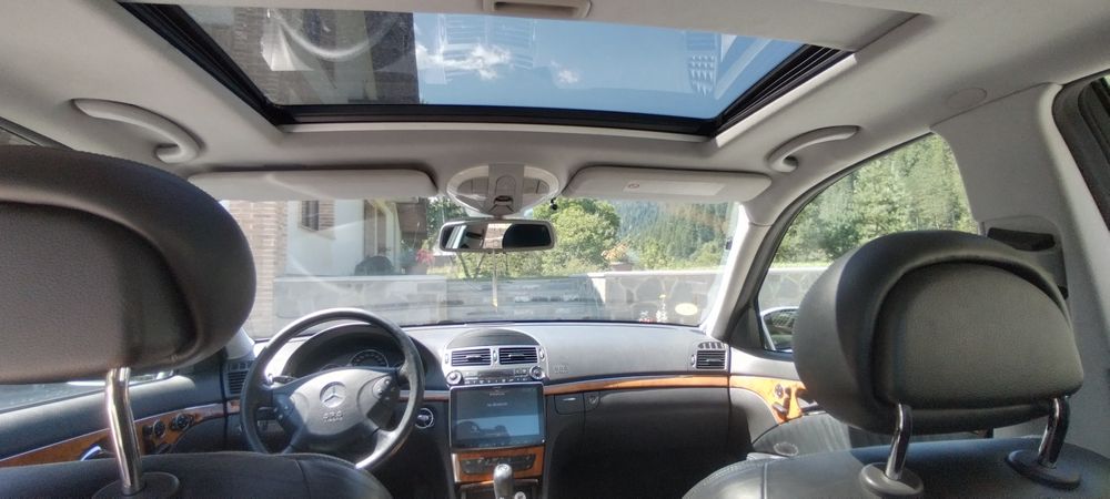 Mercedes Benz E500 V8