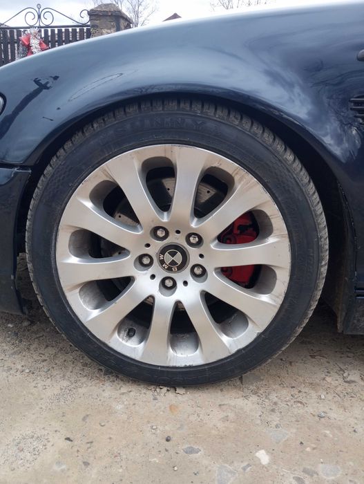 Jante bmw r17 cu caiciucuri noi 225-45r17
