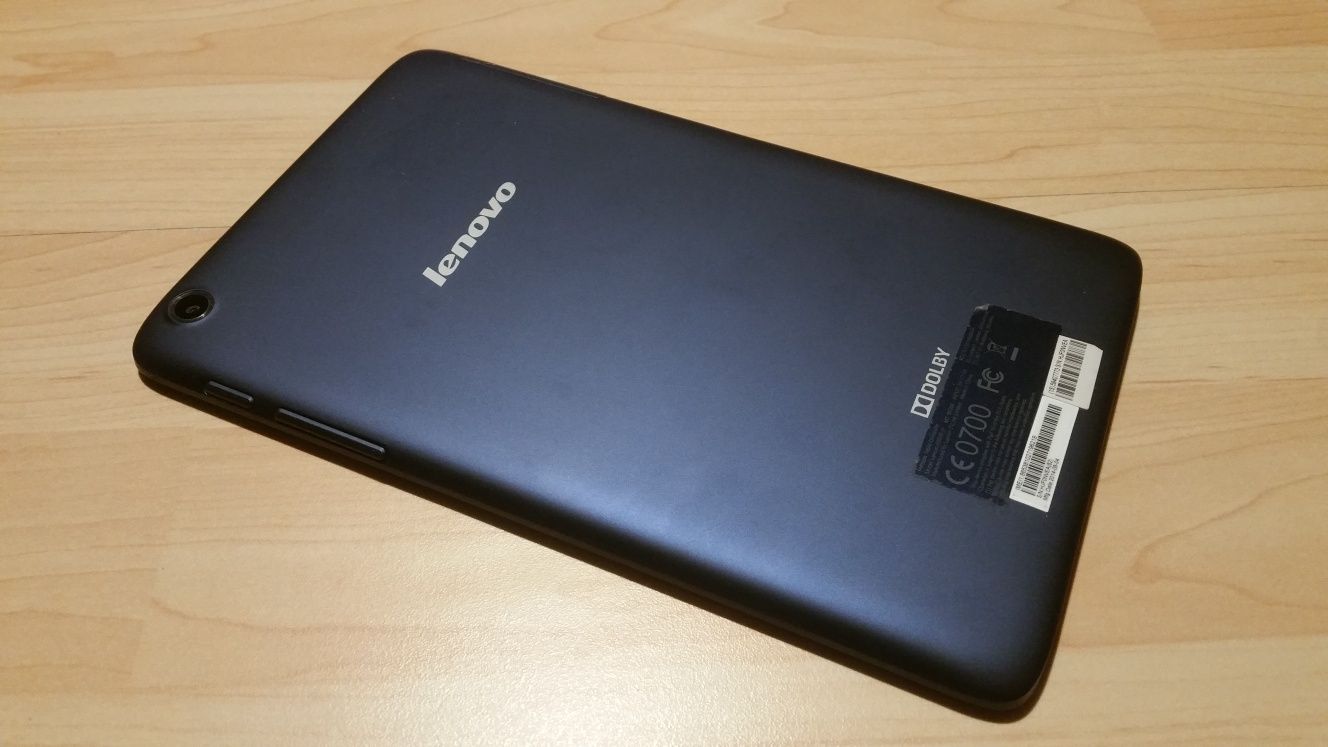 Таблет Lenovo A8-50/A5500H в перфектно състояние-нов